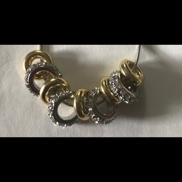 Sterling Silver plated Loop Ring Circle Necklace - Picture 5 of 5